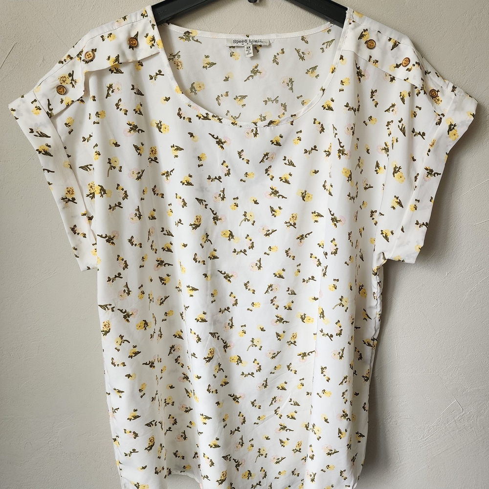 Speed Limit MPH Blouse with Floral Print Size 3x